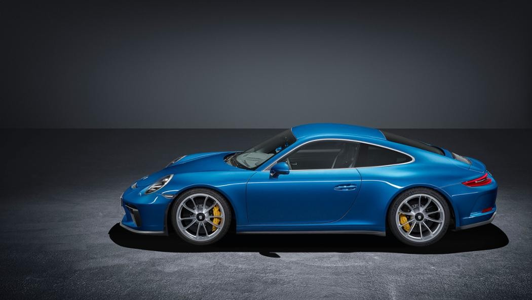 911 GT3 with Touring Package - World Premiere IAA