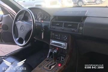 Mercedes-Benz SL600  V12 
