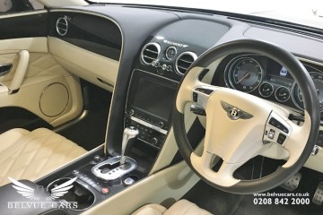 Bentley Flying Spur 4.0 V8 Auto 